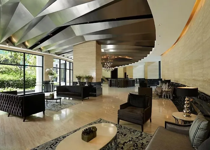 2-story Penthouse With 5 Balconies Apartment